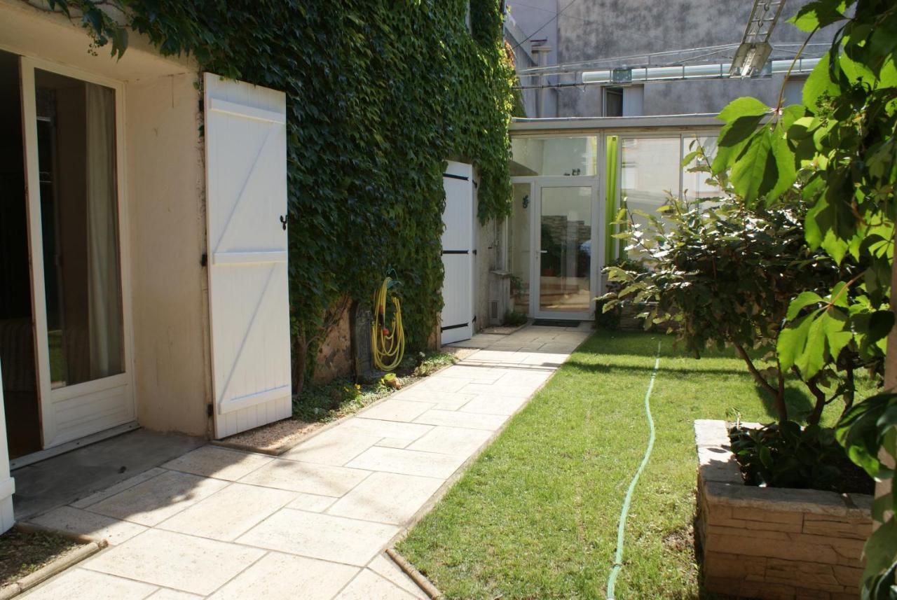 Spacieuse Maison De Village Climatisee Avec Jardin Patio Bessan Eksteriør bilde